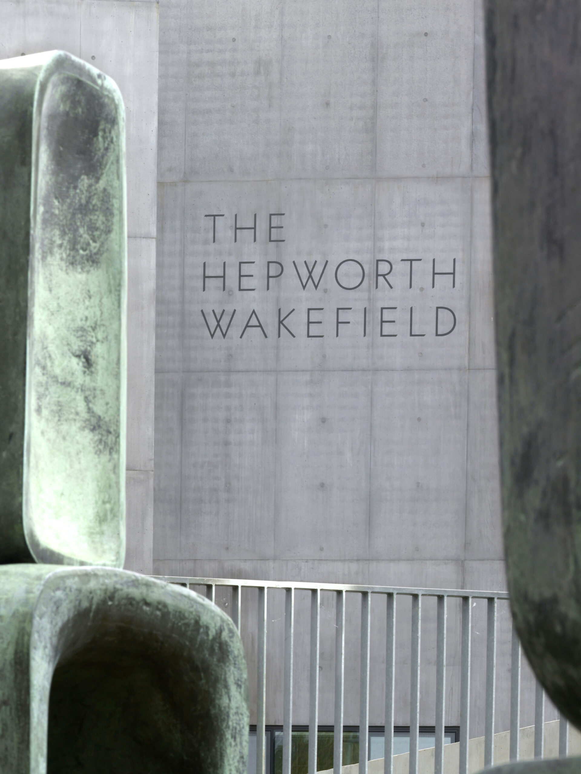 3_apfel_the-hepworth-wakefield_identity